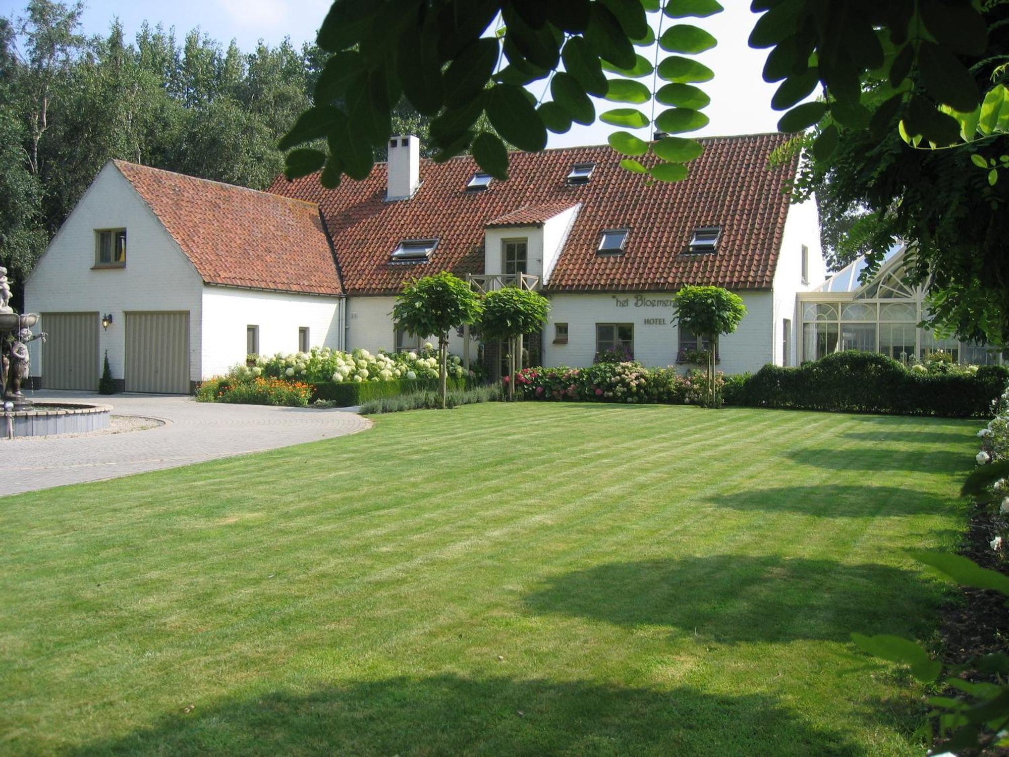 Boutique Hotel Het Bloemenhof Brujas Exterior foto